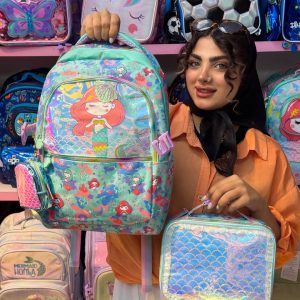 کوله پشتی وست به همراه کیف غذا پری